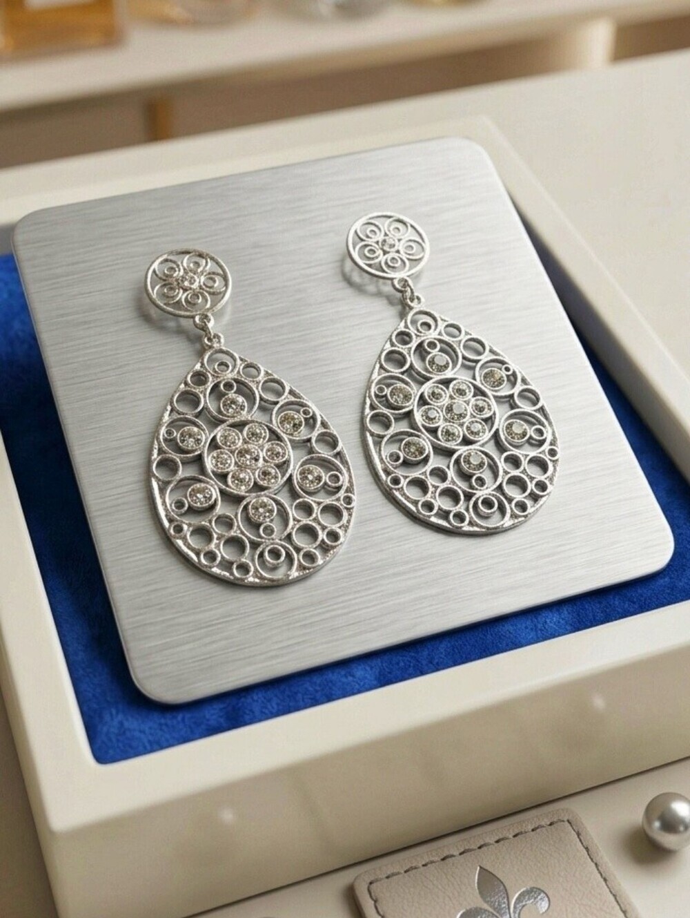 Silver Filigree Teardrop Dangle Earrings with Sparkle - Picture 4 of 16